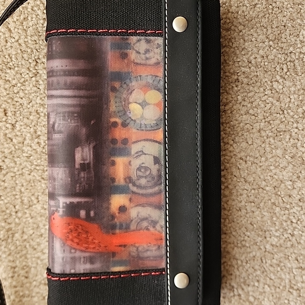 Sherpani Elements Collection Wristlet